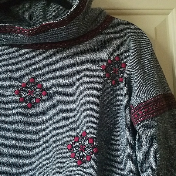 Nordic sweater - Picture 2 of 5